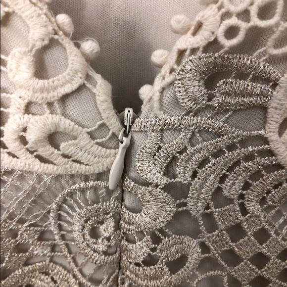 Dress - Picture 6 of 6